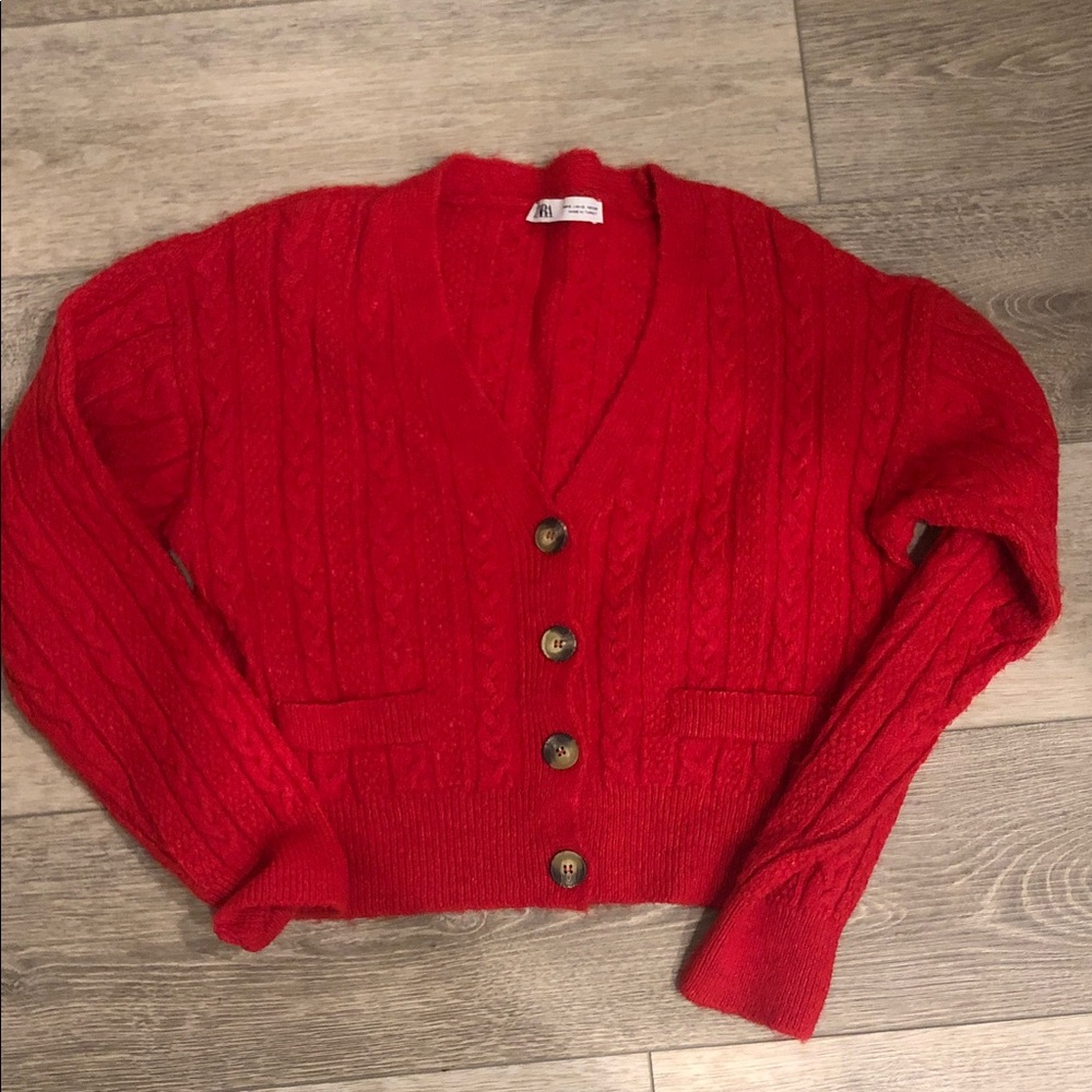 Zara Red Cable-Knit V-Neck Button Front Women's cardigan